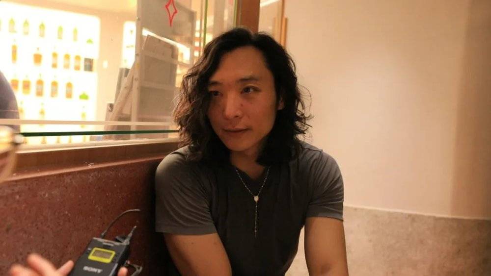 線上賭場：誰走進了深夜便利店？