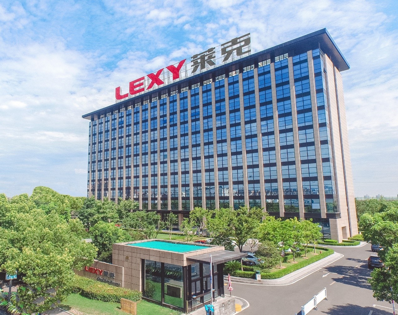 娛樂城:萊尅吸塵洗地機,以優質供給創造需求,引領行業發展