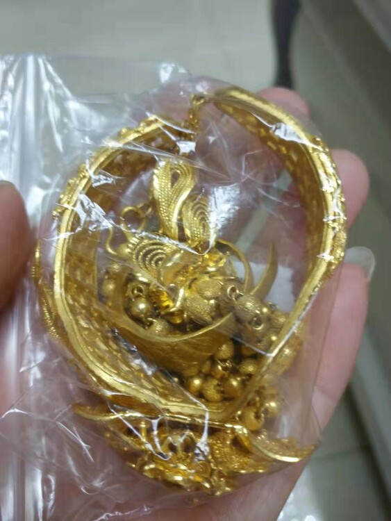 {體育投注}(黄金项链买的时候3000多回收能卖多少) {體育投注}(黄金项链买的时候3000多回收能卖多少)